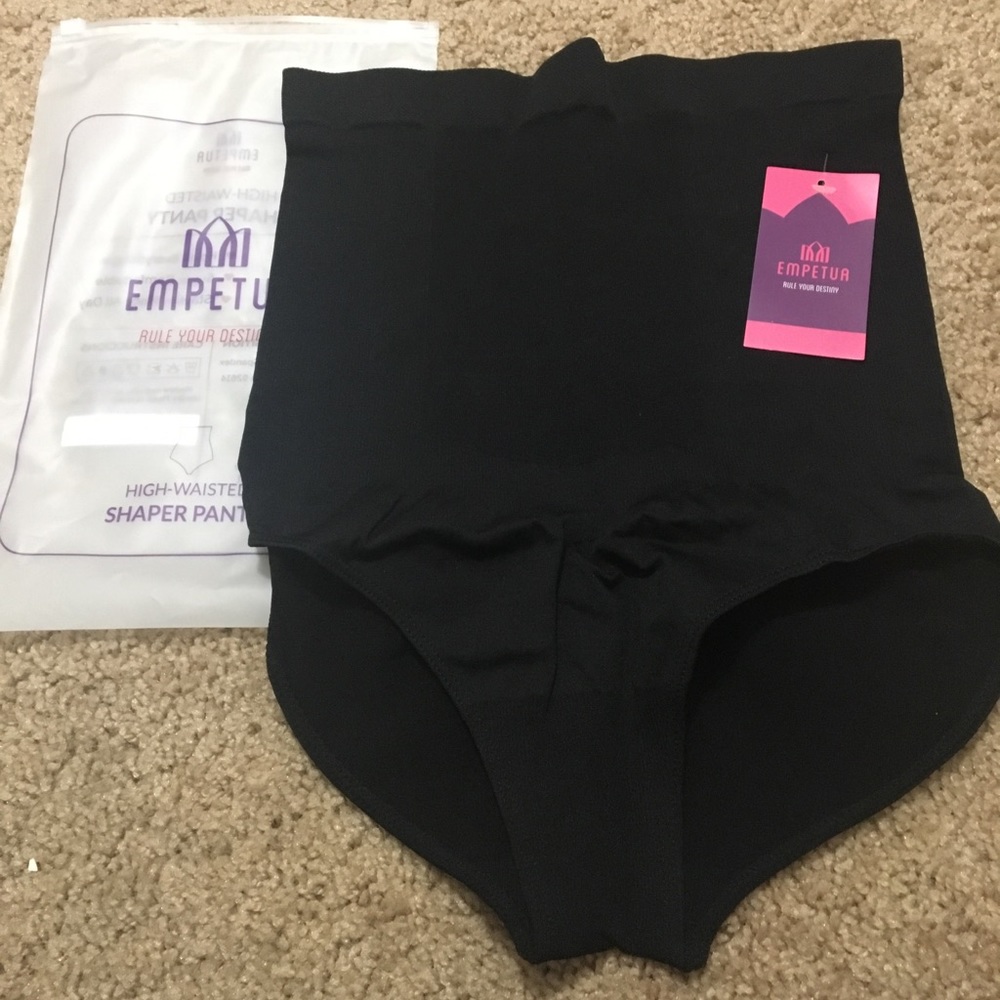 Empetua high-waisted shaper panty size S
